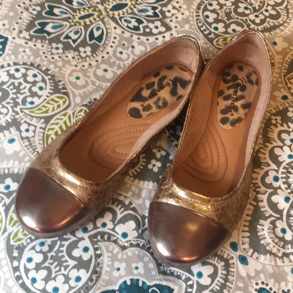 BareTraps Shoes - BareTraps Ballet Flats